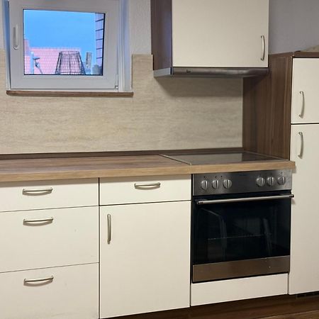 Gemuetliche 2 Zimmer Wohnung 바트헤르스필드 외부 사진